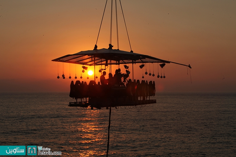 صرف شام در آسمان،Dinner in the Sky