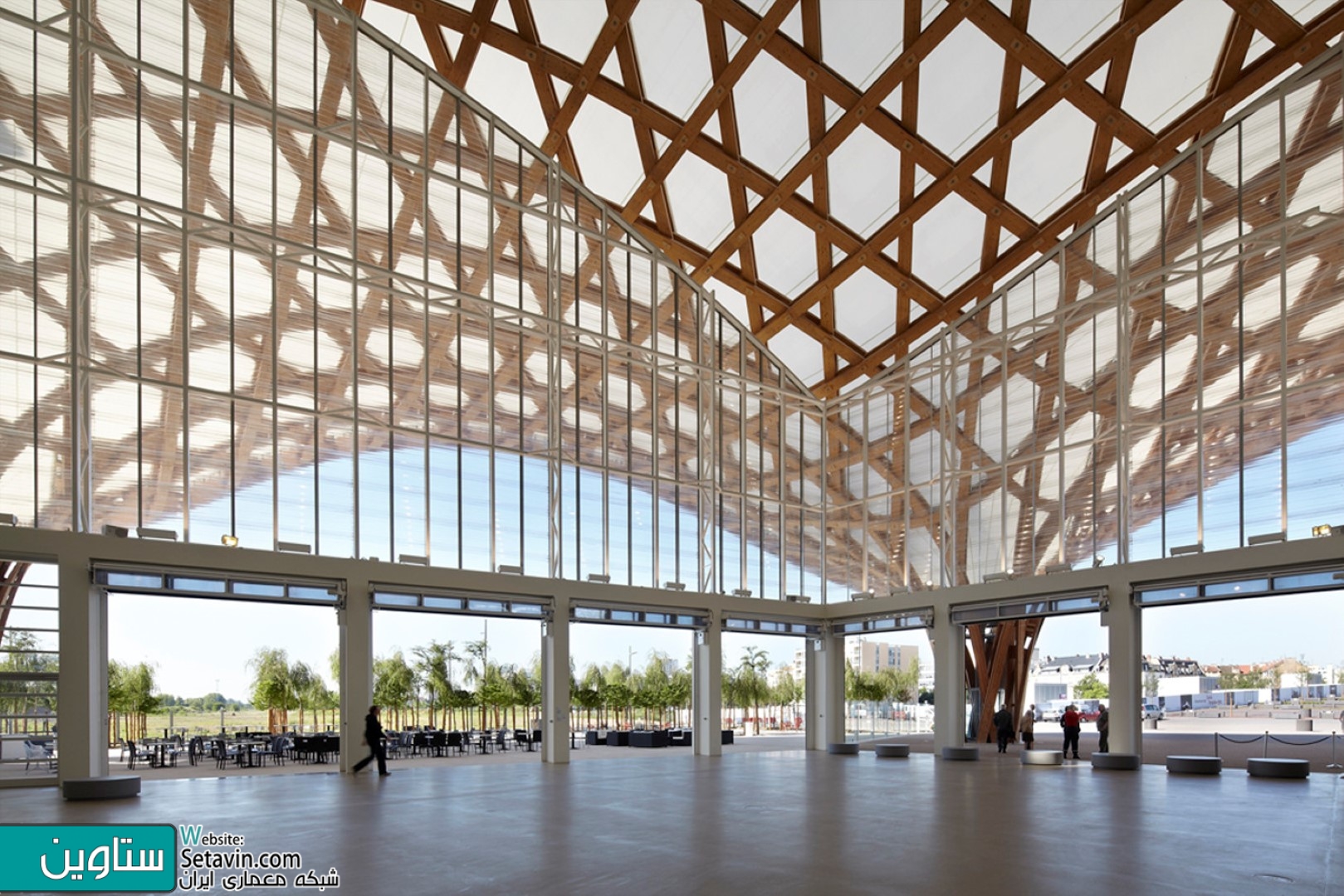 مرکز فرهنگی , Pompidou-Metz , تیم معماری , Shigeru Ban , فرانسه , مرکز پمپيدو-متز , Shigeru Ban , معمار ژاپني , سقف مواج , پارچه تفلون , مجموعه فرهنگی