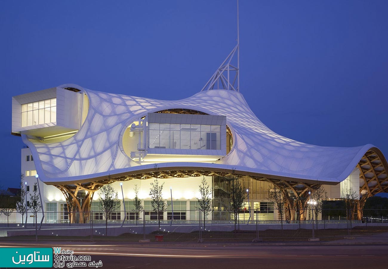 مرکز فرهنگی , Pompidou-Metz , تیم معماری , Shigeru Ban , فرانسه , مرکز پمپيدو-متز , Shigeru Ban , معمار ژاپني , سقف مواج , پارچه تفلون , مجموعه فرهنگی