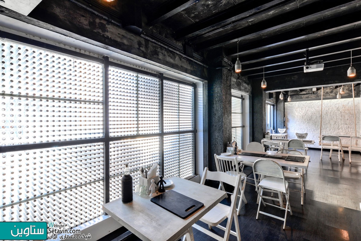 مرکز فرهنگی Bad Cafe , تیم معماری , Nudes , هند , مرکز فرهنگی , Bad Cafe , مرکز گفتمان , مرکز مد , طراحی نما , نمای بافت , پوسته متخلخل , The Bad Cafe