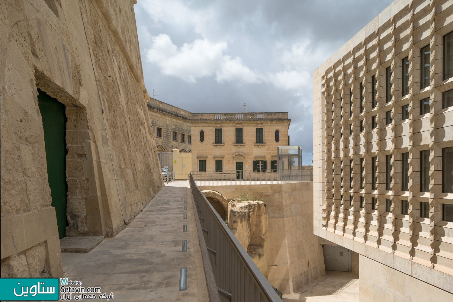 نگاهی به Valletta City Gate اثری از رنزو پیانو