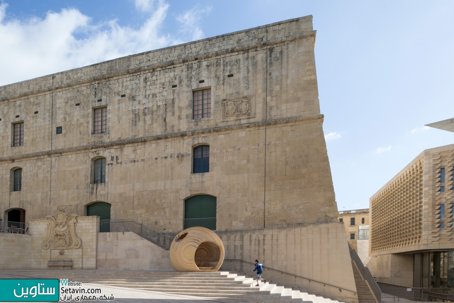 نگاهی به Valletta City Gate اثری از رنزو پیانو