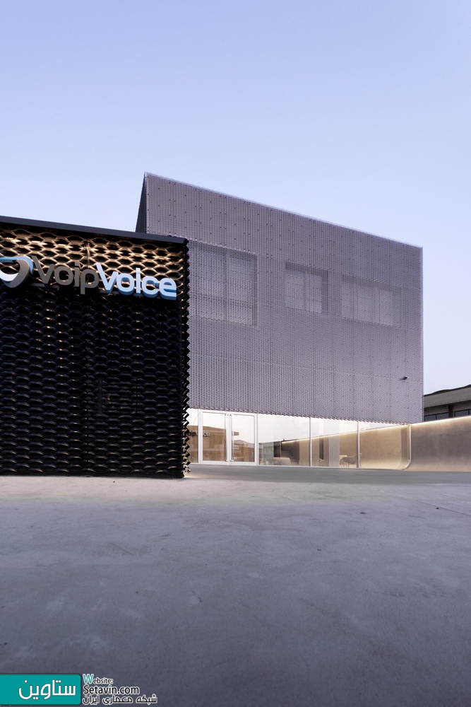 دفتر مرکزی VoipVoice , اثر تیم طراحی LDA.iMdA architetti associati , ایتالیا , VoipVoice , اداری , دفتر کار , LDA , associati , هارمونی , هماهنگی , تحقیقاتی ,  Fiorentino FI , ستاوین , شبکه هنر و معماری , هنر و معماری , شبکه