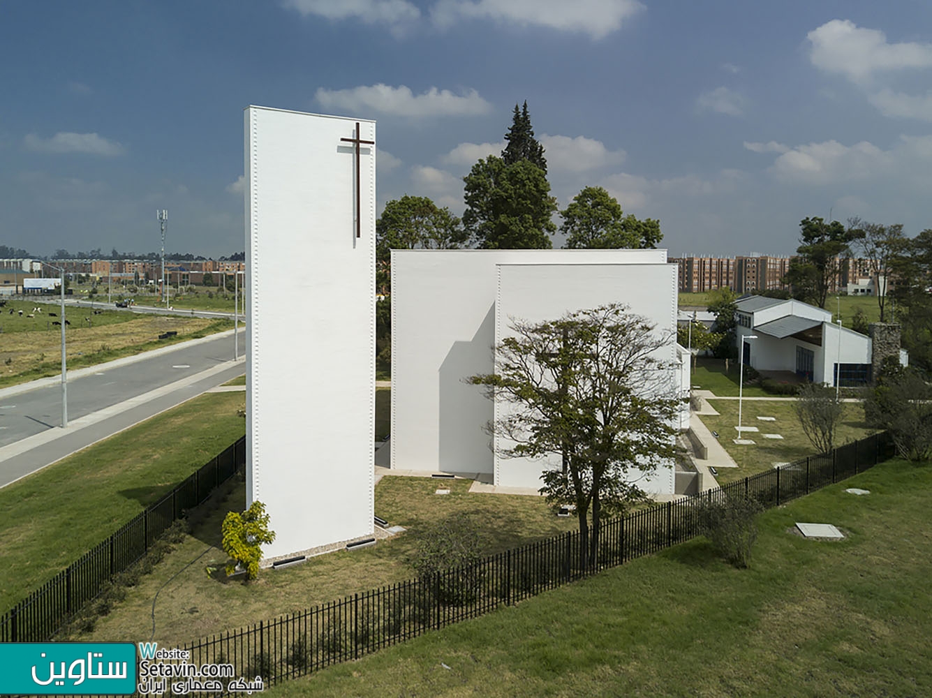 کلیسا سانتا سسیلیا , معمار , Santa Cecilia Church , ورونیکا لوپر , موقعیت , کلمبیا , مساحت , Colombia , سال ساخت , Soacha, Cundinamarca , 2017 , کلیسای Santa Cecilia , حومه یوگوتا , ورونیکا , طراحی مدرن , Julian Camilo Forero González , Jose Leo Mendoza , Church , شبکه هنر و معماری ستاوین , شبکه , شبکه معماری , هنر و معماری