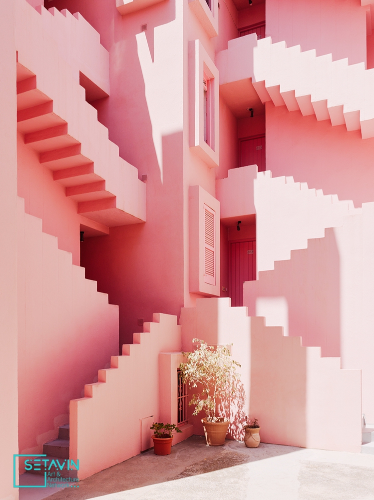 7 معماری که از استفاده از رنگ هیچ ترسی ندارند.