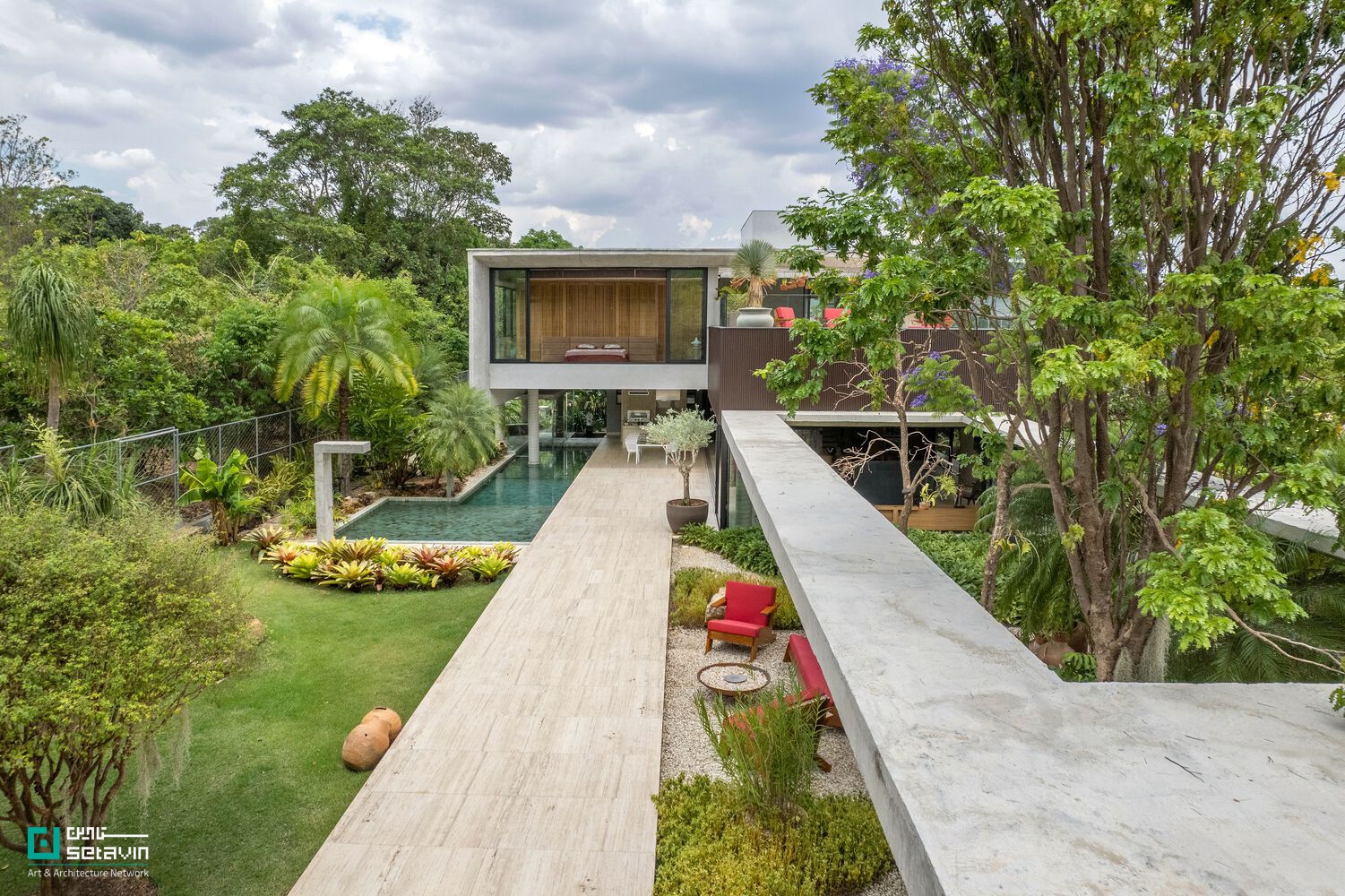 خانه Pirenopolis ، ویلا , Leo Romano ، برزیل , Residential Architecture , معماری مسکونی , Built Projects , پروژه های ساخته شده , Houses , خانه های لوکس , طراحی مدرن , Brazil , طراحی مسکونی , پروژه های منتخب , Projects , پروژه های معماری , طراحی معماری , ستاوین , هنر و معماری , شبکه هنر , شبکه معماری ,
