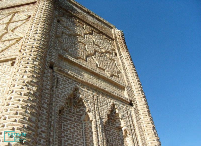 برج , Tomb and Tower of Sheikh Shebeli , برج شیخ شبلی , Tomb of Sheikh Shebeli , شیخ شبلی , Tower of Sheikh Shebeli , برج شبلی , Sheikh Shebeli , دماوند , Old Persia , سایت تاریخی برج شبلی  , شهرستان دماوند ,