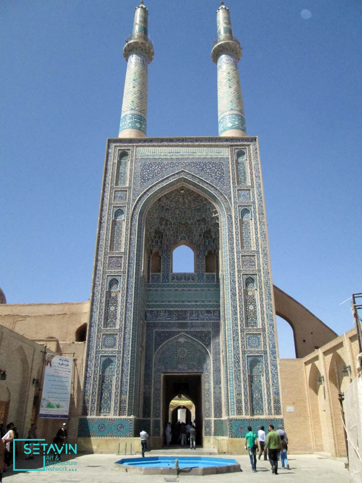 مسجد جامع , Jameh Mosque , مسجد , Yazd , جامع , ایران , یزد , استان یزد , جمعه شهرستان ، جامع عتیق , مسجد جمعه قدیم درده , جامع نو , سلجوقی , آل مظفر , تیموریان , صفویه , قاجاریه , علاء الدوله کالنجار , سید رکن الدین محمد قاضی , مساجد , معماری ایرانی , مردم ایران , دین اسلام , مساجد ایرانی , مسجدهای جهان اسلام , شبکه هنر و معماری ستاوین , بناهای تاریخی , جاذبه های گردشگری , شاهکارهای هنر معماری ایران , مسجد جامع شهر یزد , بلندترین مناره جهان , بلندترین مناره ,  مناره , محلۀ دل‌نواز فهادان , محلۀ قدیمی فهادان , مسجدجامع یزد , محل اجتماع مردم ,  مسجد عتیق