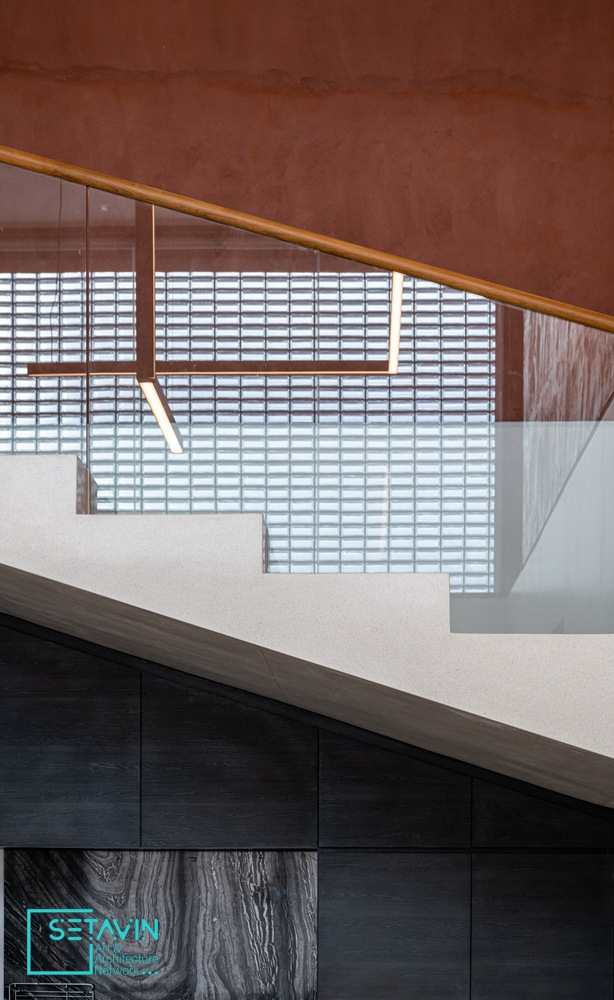 خانه , Sena , مشاور معماری , Archimontage Design Fields Sophisticated , تایلند , Archimontage Design , مسکونی , HOUSES , منزل , HOUSES INTERIORS , بانکوک , BANGKOK , THAILAND , طراحی مسکونی , ستاوین , شبکه هنر و معماری , شبکه هنر , رسانه معماری , مرجع معماری , parking space , ساختمان , building , معماری انلاین ,  entrance , ورودی خانه , Interior Designer , طراحی داخلی