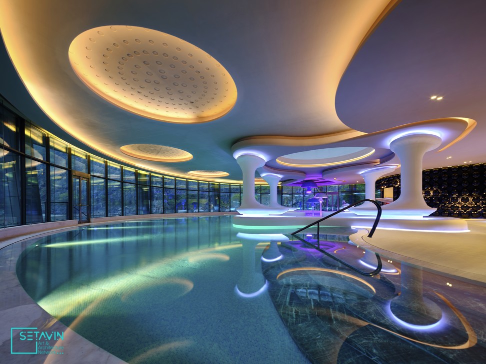 اولین هتل زیرزمینی دنیا , Quarry Hotel , هتل اینترکانتیننتال شانگهای واندرلند , InterContinental Shanghai Wonderland , هتل اینترکانتیننتال , هتل , اینترکانتیننتال , شانگهای واندرلند , شانگهای واندرلند , هتل زیرزمینی , China , چین , Shanghai , هتل لوکس , طراحی هتل , معماری هتل , معدن متروکه , سونگیجانگ , Songjiang ,