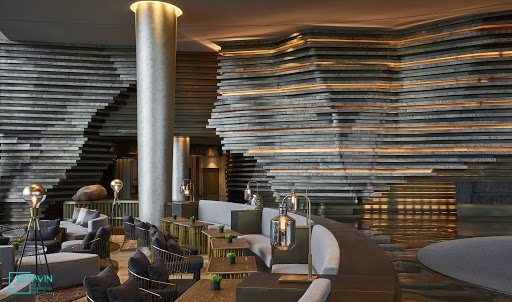اولین هتل زیرزمینی دنیا , Quarry Hotel , هتل اینترکانتیننتال شانگهای واندرلند , InterContinental Shanghai Wonderland , هتل اینترکانتیننتال , هتل , اینترکانتیننتال , شانگهای واندرلند , شانگهای واندرلند , هتل زیرزمینی , China , چین , Shanghai , هتل لوکس , طراحی هتل , معماری هتل , معدن متروکه , سونگیجانگ , Songjiang ,