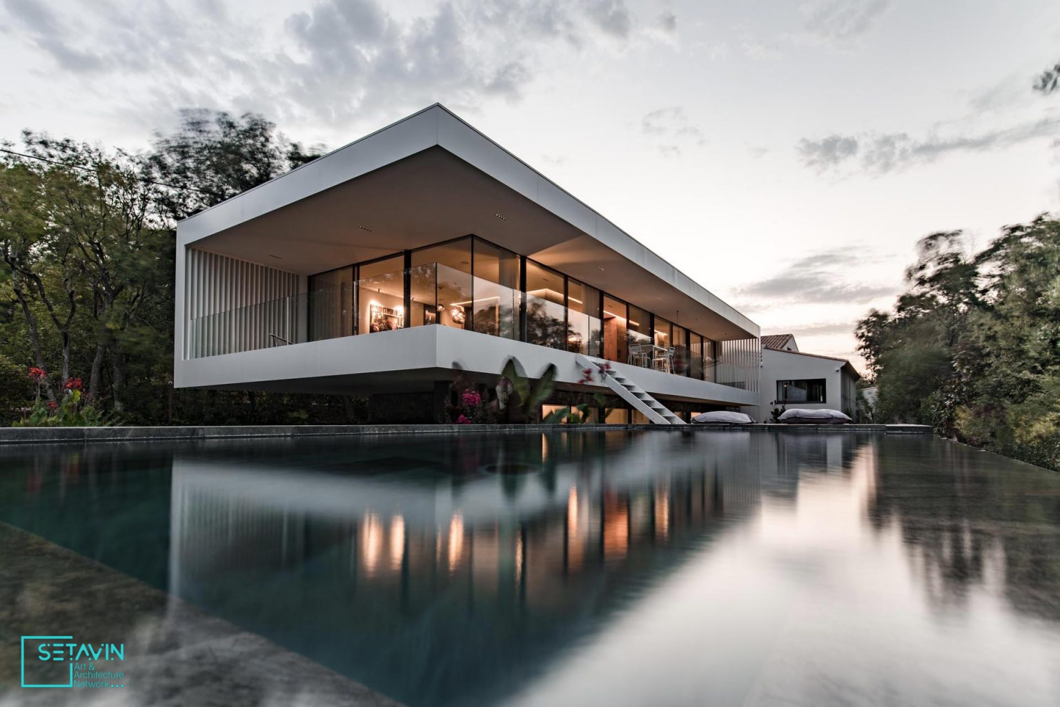 خانه , تیم طراحی , Brengues Le Pavec architects , فرانسه , House , France , ویلا , House , مسکونی , Sur Lez , طراحی ویلا , ویلا , معماری , معماری ویلا , شبکه هنر