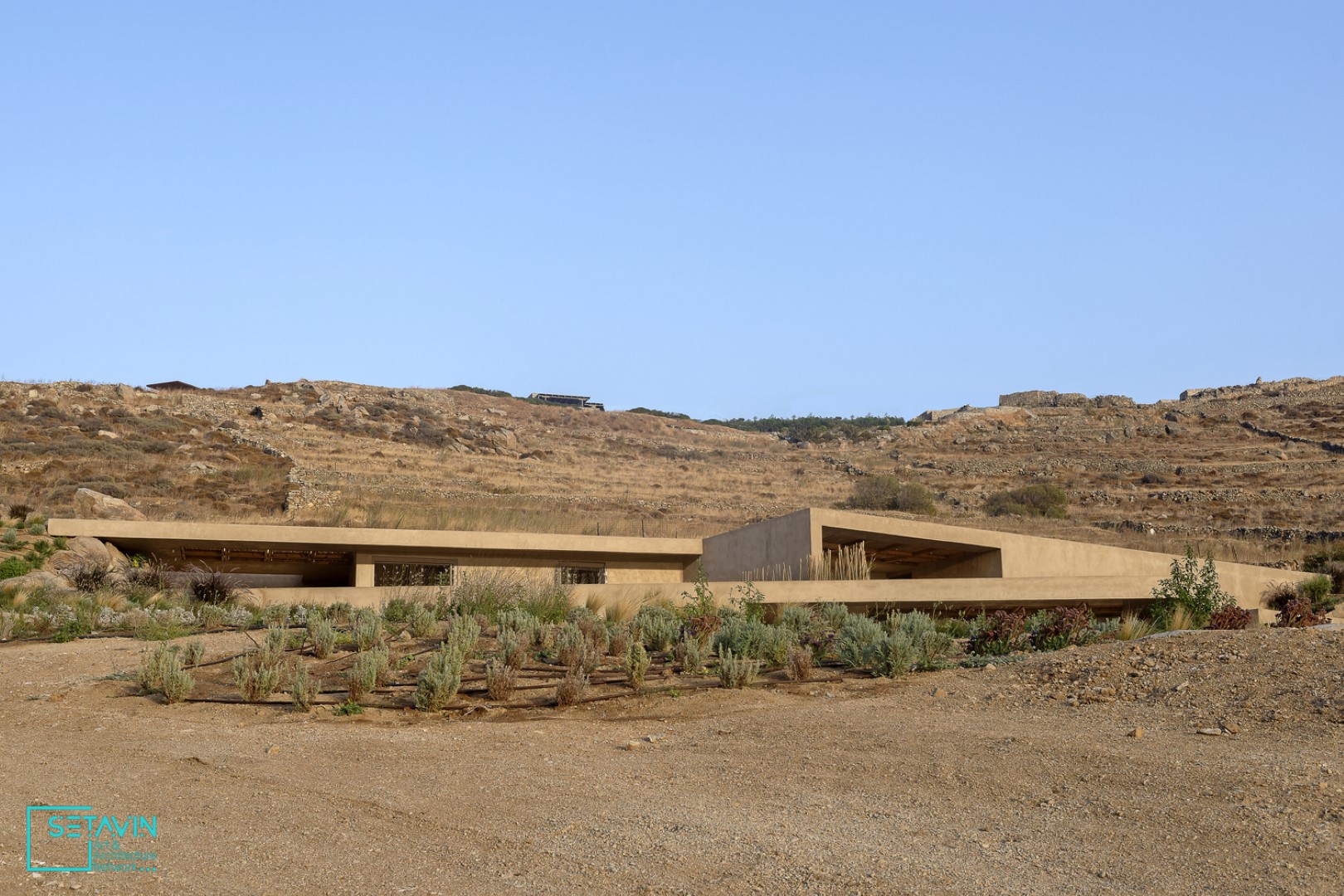 هتل , Homa Vagia Summer House ، اقامتگاه , MOLD Architects ، یونان , مسکونی , GREECE , کوهستانی , boutique hotel , بوتیک هتل , small boutique hotel , بوتیک ، بوتیک هتل کوچک , boutique , اقامتی , hotel , پروژه های معماری , هنر و معماری