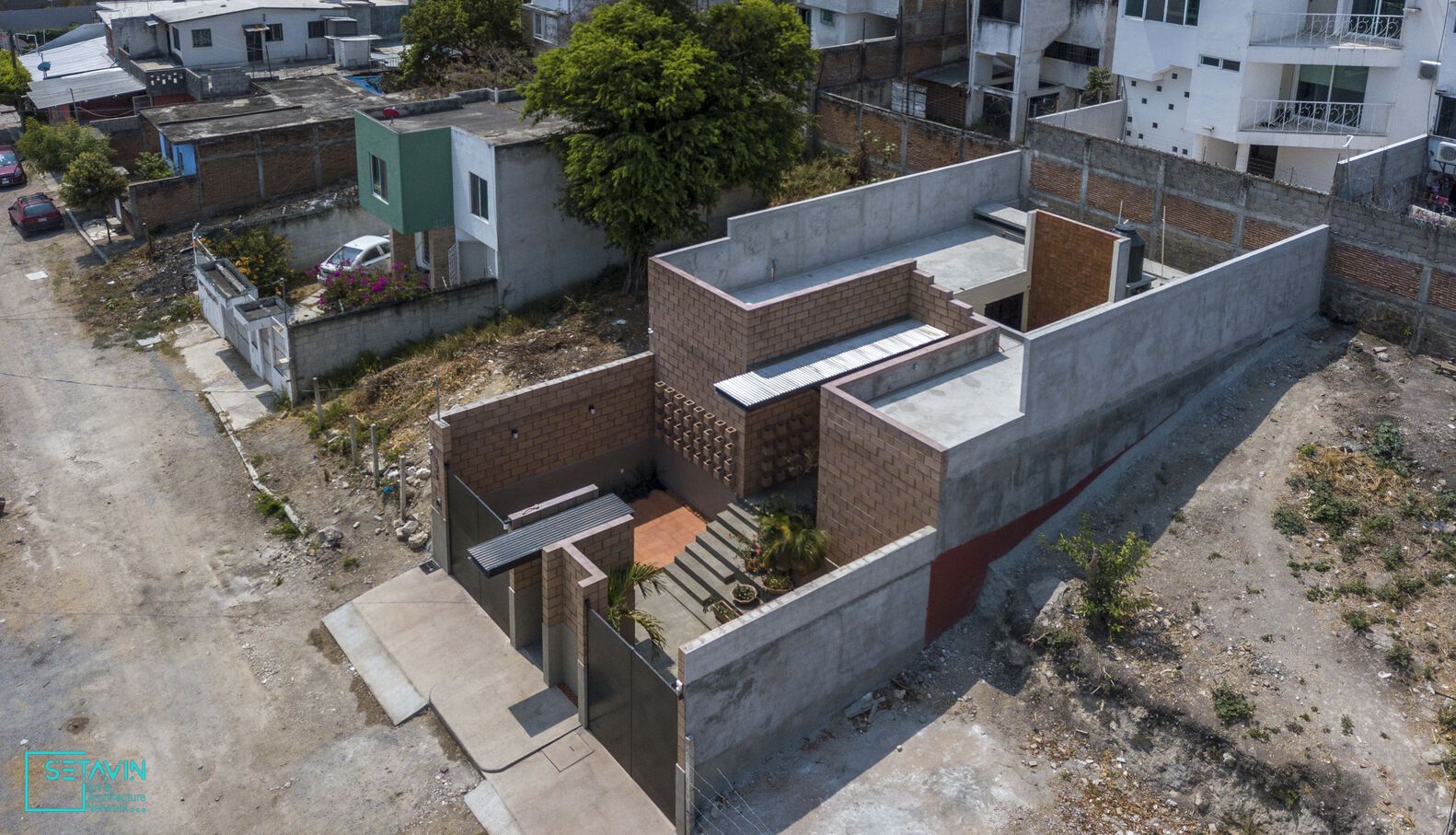 خانه Manantial ، اثر تیم طراحی Apaloosa Estudio de Arquitectura y Diseno ، مکزیک , مسکونی , طراحی ویلا , آجری , ویلا , طراحی معماری
