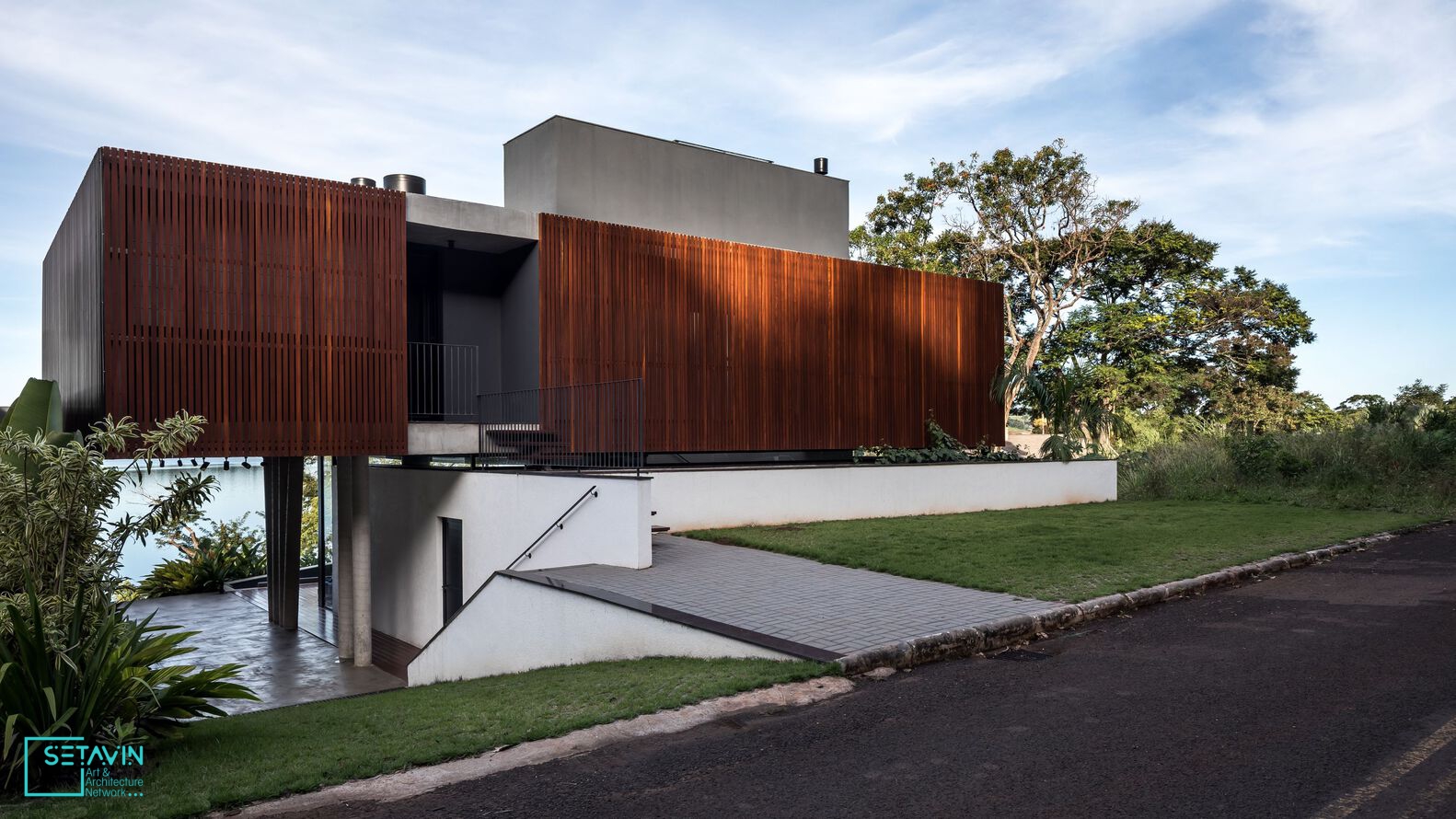 خانه Alagado ، اثر تیم طراحی معماری Michel Macedo Arquitetos ، برزیل , خانه , traditional house , مسکونی , house , طراحی ویلا , bedroom , طراحی خانه , ویلای ساحلی , مسکونی کنار آب