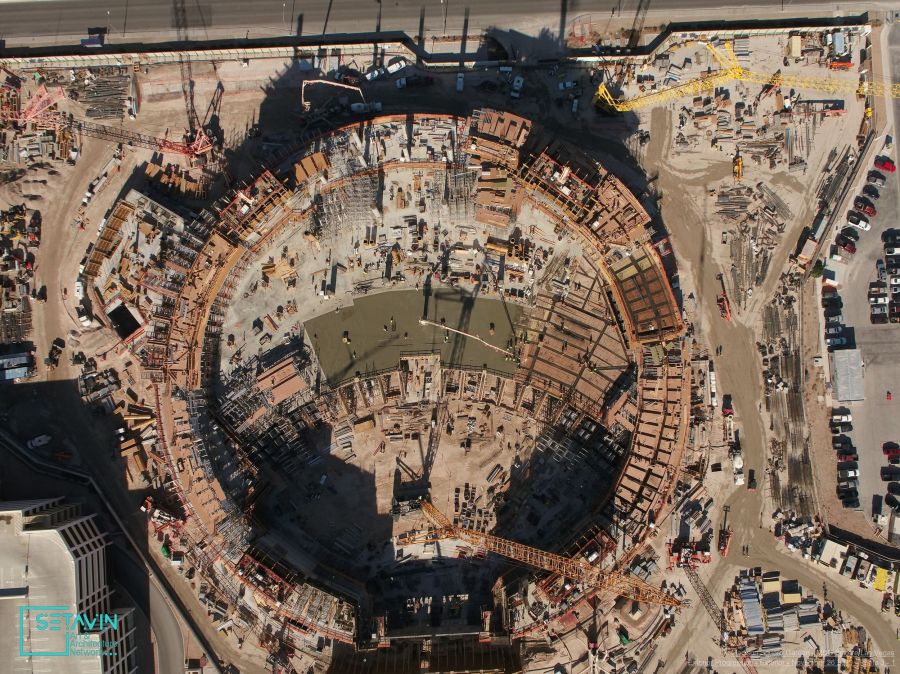 کره مجتمع رفاهی ونیشین , Sphere at The Venetian Resort , کره , Architecture , مجتمع رفاهی , Sphere , اسفیر , Madison Square Garden ,  سازه کروی شکل , MSG Sphere , دفتر معماری تخصصی Populous , بزرگترین سازه کروی جهان , کره غول پیکر , Venetian Resort ,  دفتر معماری , Populous , آمریکا , HallLED , کرده ال ای دی , لاس وگاس , Media Architecture , معماری رسانه ای , Las Vegas , مرکز فرهنگی , Event Space , سالن همایش ها , مدیسون اسکوئر گاردن اینترتینمنت , مکان‌های باشکوه , Event Hall , بزرگ ترین صفحه نمایش , Screens , بزرگترین ال ای دی , کنسرت , سالن کنسرت , Hello World