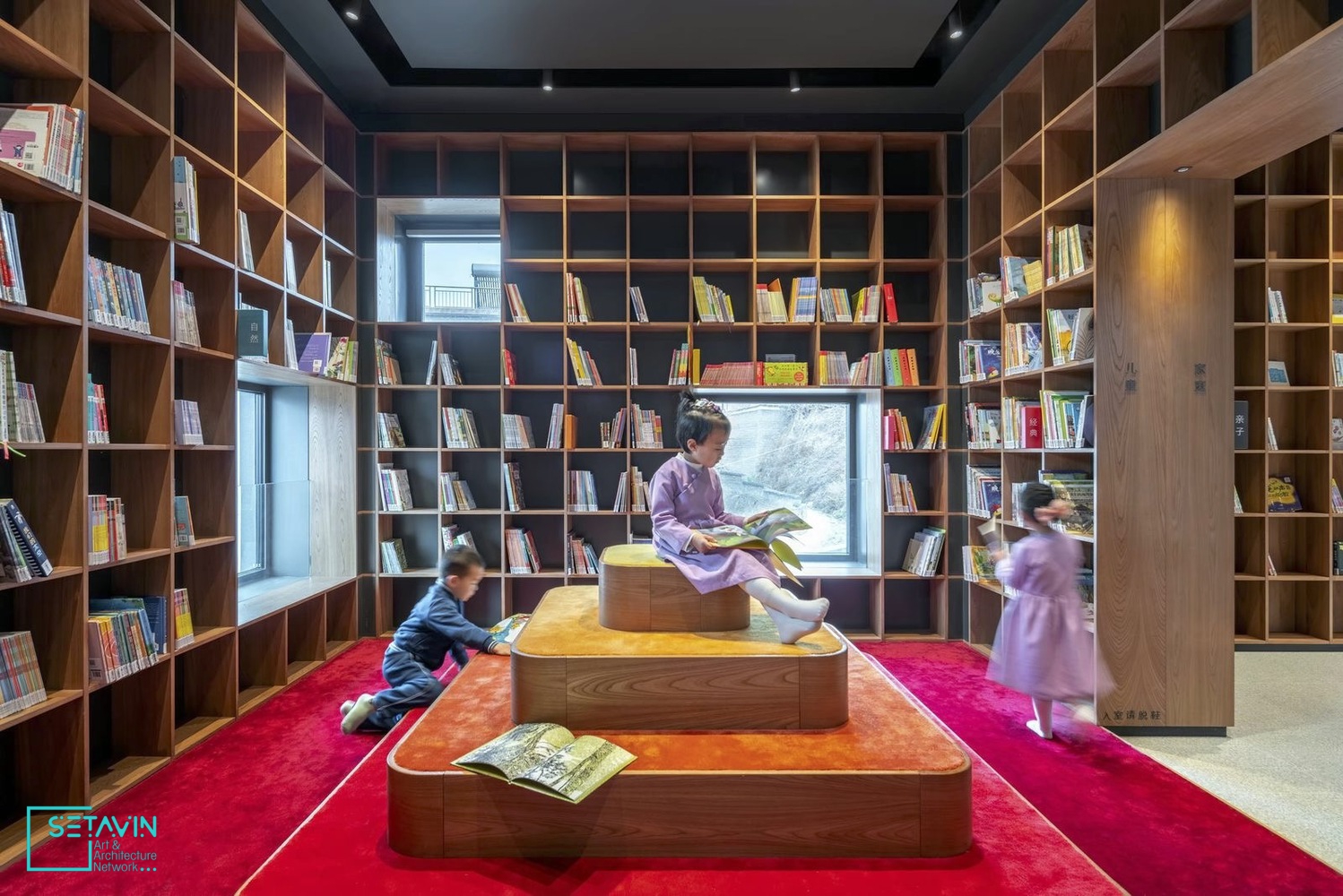 کتابخانه , architects , کتابخانه Tianshui ،  سالمندان , SAKO Architects ، چین , reading room , فضای مطالعه , facade  , نما , bookshelves  , قفسه های کتاب , Zero Carbon , کربن صفر , هنر و معماری , ستاوین , وب سایت معماری , معماری چین