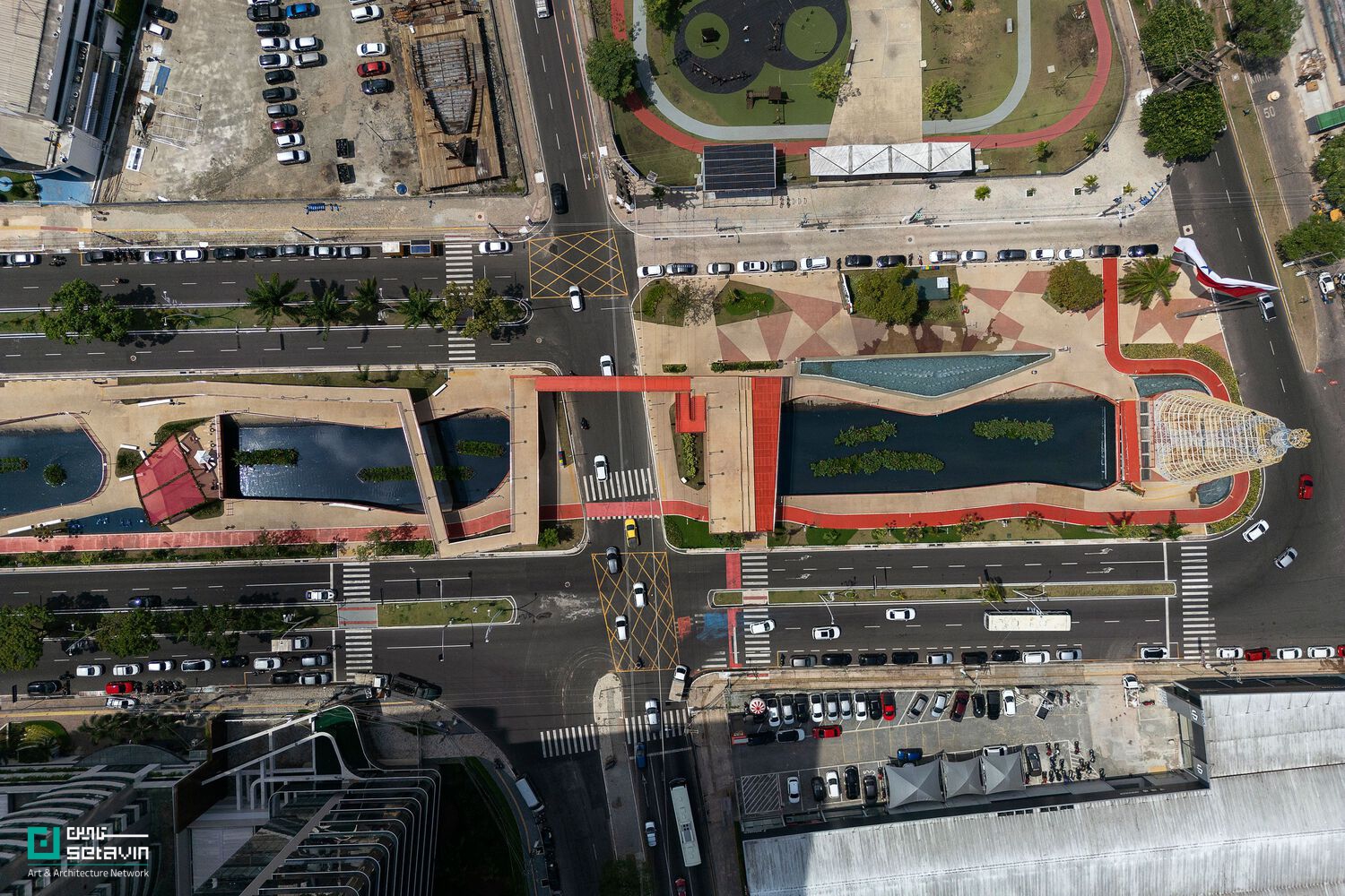 پارک خطی دکا، بازآفرینی شهری، معماری منظر، Natureza Urbana، بلم برزیل، زیرساخت سبز، طراحی شهری، پارکهای شهری، احیای کانالهای شهری، COP30، توسعه پایدار، معماری آمازون، مسیر پیادهروی، فضای عمومی، پروژههای شهری موفق، Doca Linear Park, Urban Regeneration, Landscape Architecture, Brazil Public Space, Amazon Urban Design, Sustainable City, Green Infrastructure, Belém, Nature-Based Solutions.