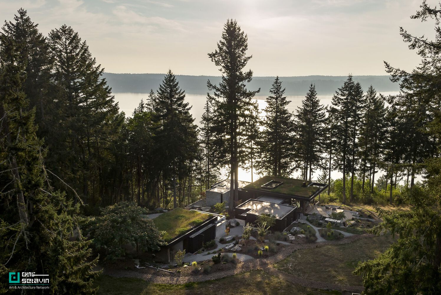 معماری مسکونی، خانه لانگ‌برنچ، معماری در طبیعت، معماری پایدار، معماری معاصر، طراحی خانه، معماری آمریکا، شبکه هنر و معماری ستاوین، Residential Architecture, Longbranch Residence, mwworks, Sustainable Architecture, Contemporary House, Architecture in Nature, Modern Residential Design