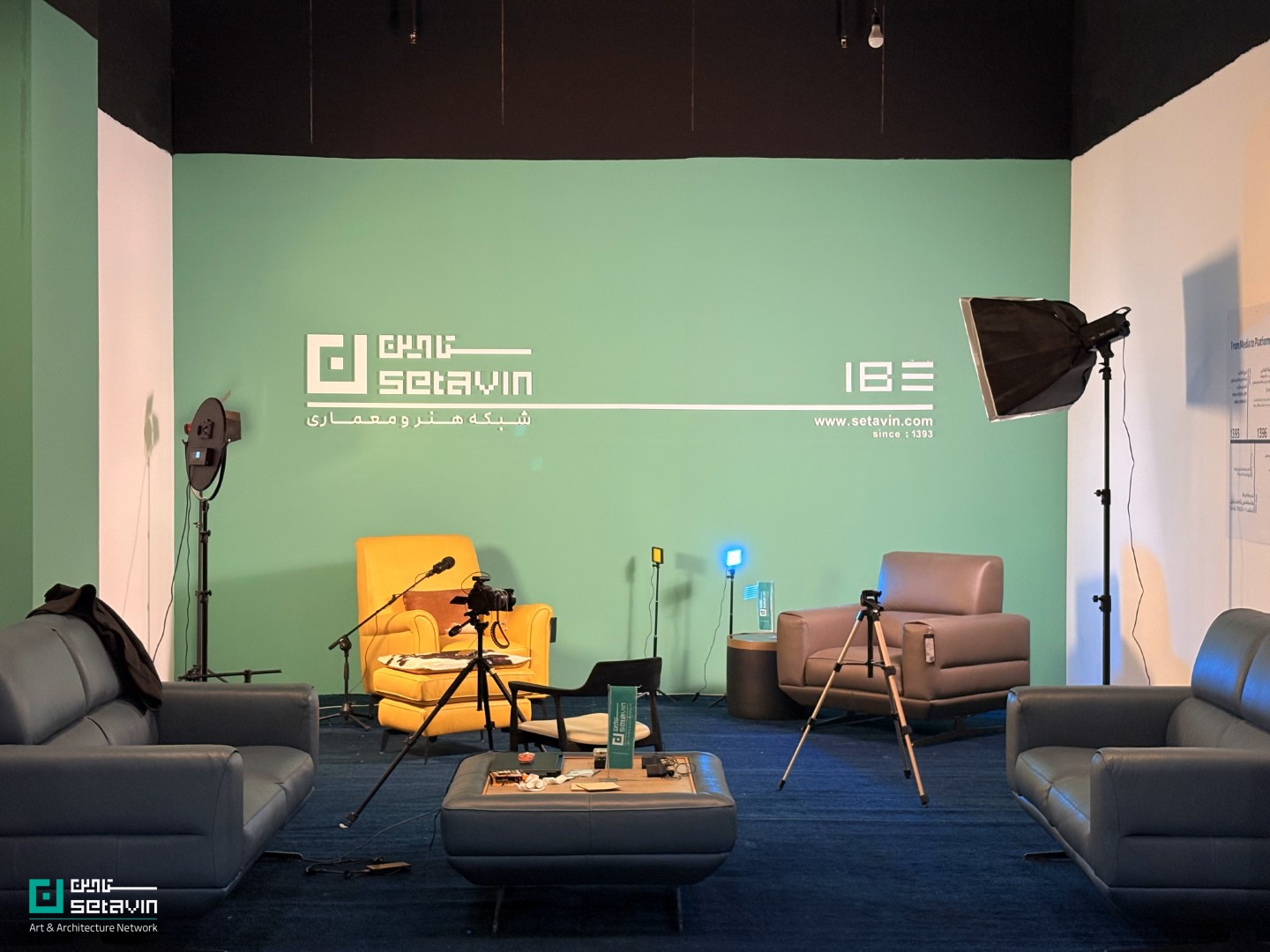 شبکه هنر و معماری ستاوین , هاب رسانه ای رویداد بنای ایده آل سه , مشهد , هاب رسانه ای , رویداد بنای ایده آل سه , پشت‌صحنه یک رسانه تخصصی ,  گفت‌وگو ,  استودیوی زنده معماری , معماری , ستاوین , غرفه ستاوین , نمایشگاه ستاوین , پاویون ستاوین , شبکه هنر و معماری , ستاوین ، غرفه , رسانه زنده ، بنای ایده آل سه ، خراسان بزرگ ، چالش های روز معماری مشهد , معماری مشهد