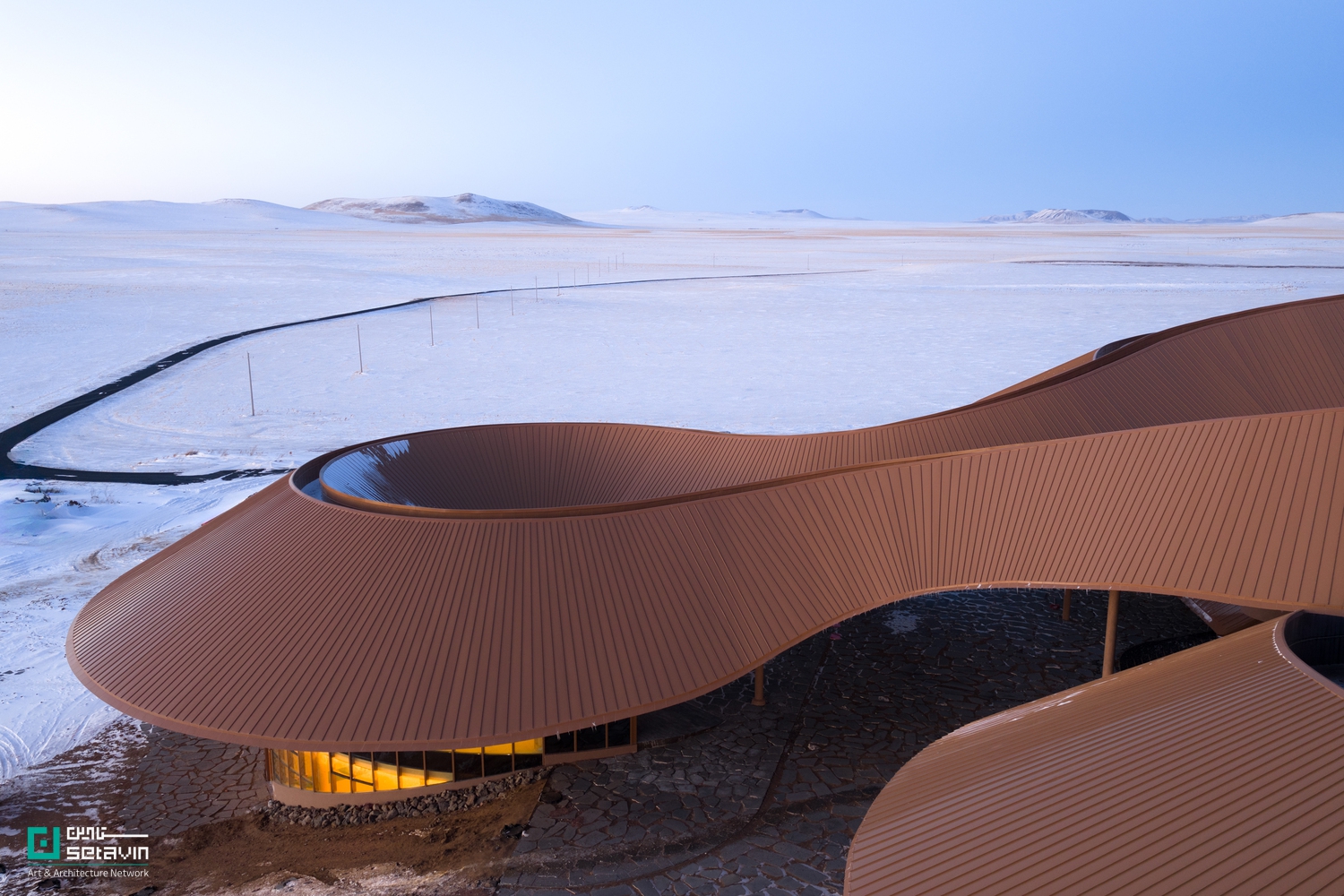 مرکز فرهنگی چند منظوره Volcano-In اثر تیم طراحی معماری PLAT ASIA واقع در چین ، منطقه Xilingol League