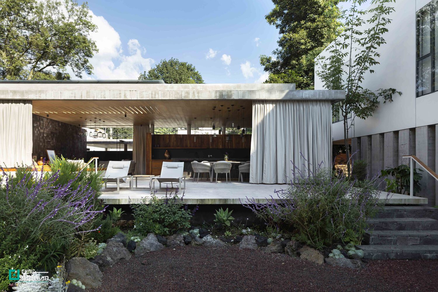 خانه زیبا Hummingbird اثر تیم معماری و استودیو Estudio Libre MX در مکزیک