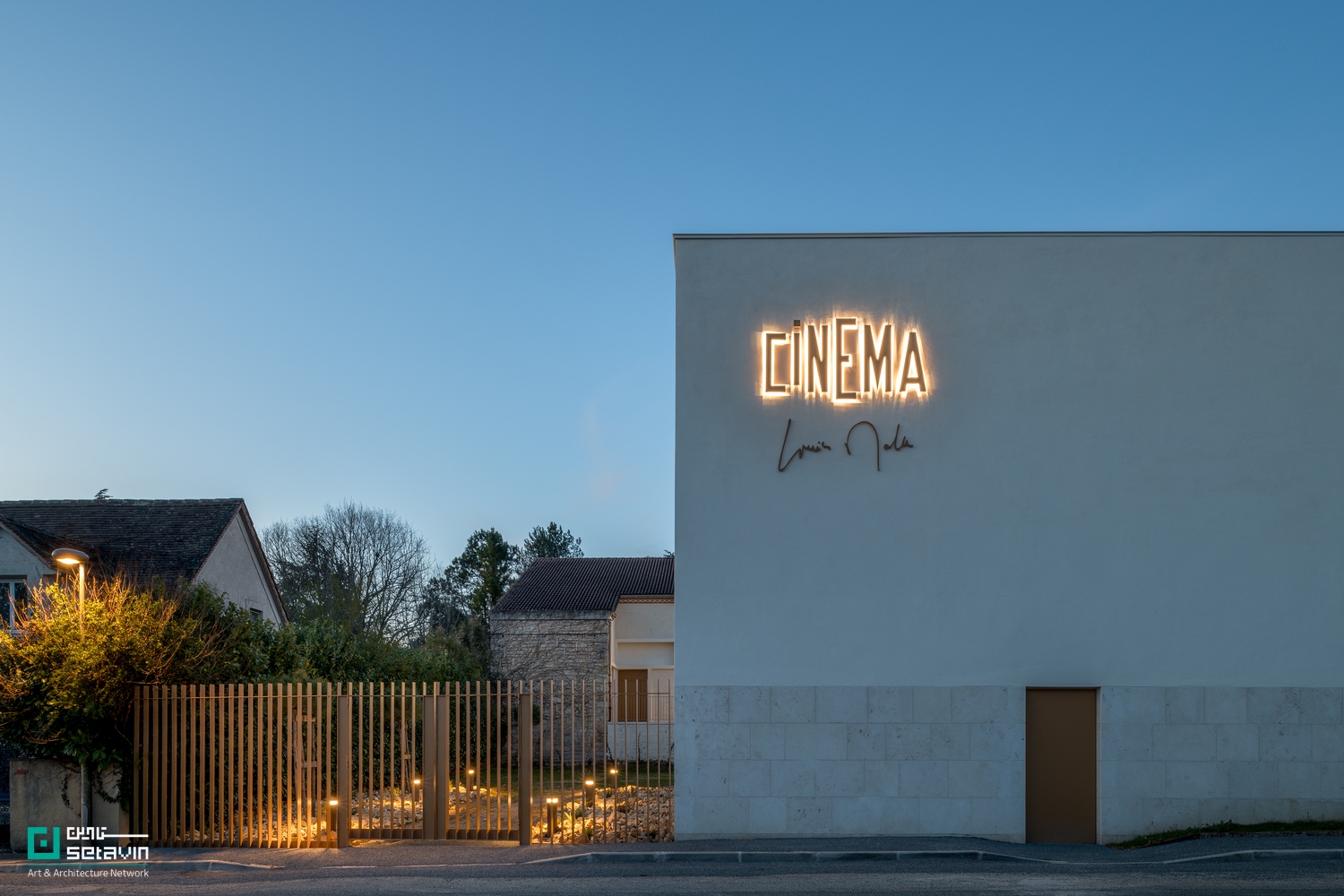 سینما مدرن Louis Malle اثر تیم معماری Atelier Nastorg و Atelier Revel Architecture واقع در فرانسه منطقه Prayssac