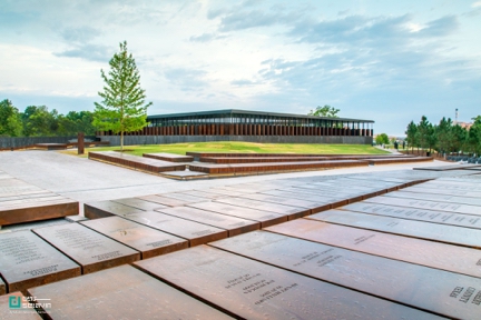 بررسی ۱۲ نمونه شاخص معماری حافظه در جهان؛ از یادمان جنگ ویتنام تا موزه ۹/۱۱، پروژههایی که از تحولات تاریخی و اجتماعی شکل گرفتهاند.