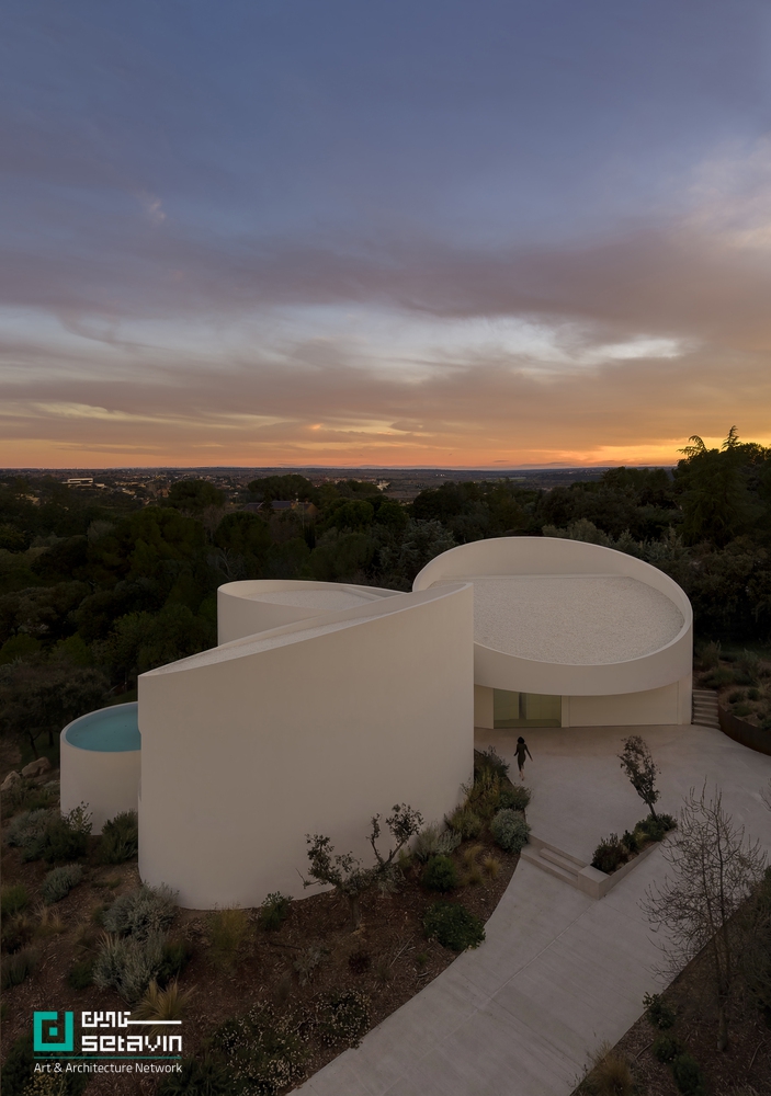 خانه las Rozas | طراحی Fran Silvestre Arquitectos | مادرید، اسپانیا