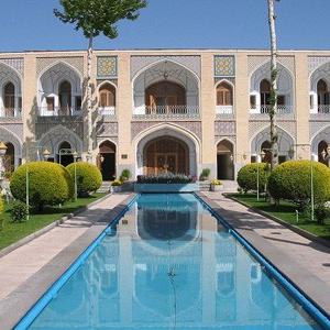 عکس - حضور شفاف هنر در معماری ایرانی