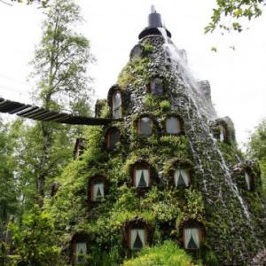 تصویر - هتل شگفت انگیز Montana Magica در شیلی - معماری