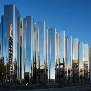 عکس - مرکز فرهنگی Len Lye اثر گروه طراحی Patterson در نیوزلند