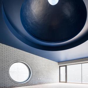 تصویر - مرکز فرهنگی خصوصی بر گرفته از فیلم  two moon junction - معماری