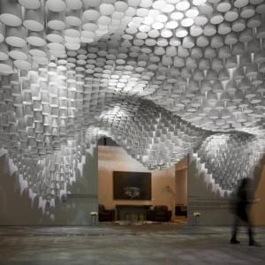 عکس - سقفی مواج از متریال کاغذ در نمایشگاه ARCO Madrid اثر Cristina Parreño Architecture 