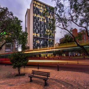 تصویر - برج Bicentennial اثر Entorno AID ، CMS ، GMP ، کلمبیا - معماری