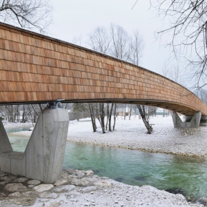 تصویر - پل زیبای دوچرخه بر روی رودخانه Sava ، اثر تیم طراحی dans arhitekti، اسلوونی - معماری
