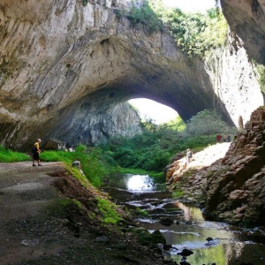 تصویر - چشمان خدا در بلغارستان - معماری