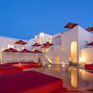 عکس - نگاهی به هتل Art ،واقع در جزیره یونانی سانتورینی
