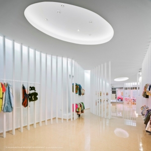 عکس - طراحی داخلی پایدار فروشگاه پوشاک ، اثر تیم طراحی معماری Esculpir el Aire ، اسپانیا