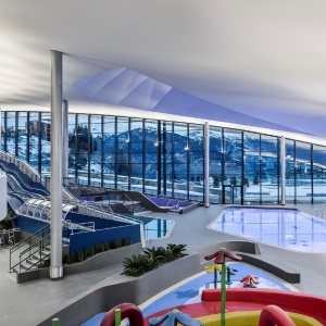 تصویر - مرکز بازی های آبی Aquamotion ، اثر تیم معماری Auer Weber  ، فرانسه - معماری