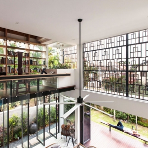 تصویر - پوسته منحصر به فرد نما از چوب ساج ، اثر تیم طراحی Aamer Architects ، سنگاپور - معماری
