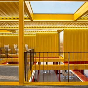تصویر - پاویون Container Stack Pavilion ، اثر تیم معماری People Architecture ، چین - معماری