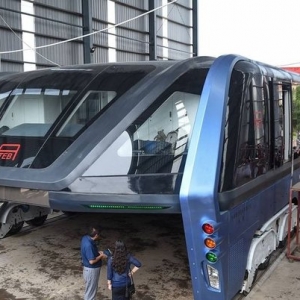 تصویر - اتوبوس هوایی چینی ها با قابلیت عبور از خودروها - معماری