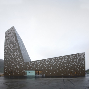 عکس - مرکز کوهنوردی Norwegian ، اثر تیم طراحی Reiulf Ramstad Architects ، نروژ