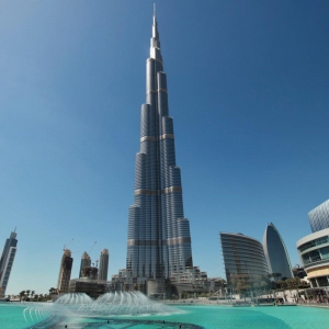 تصویر - برج خلیفه ( Burj Khalifa ) ، اثر تیم معماری SOM ، امارات متحده عربی - معماری