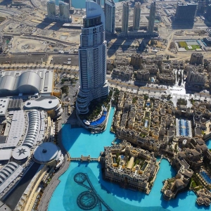 تصویر - برج خلیفه ( Burj Khalifa ) ، اثر تیم معماری SOM ، امارات متحده عربی - معماری