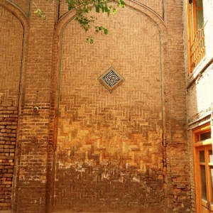 تصویر - بنای ضامن ، ضامن خانه امیری ، دفتر معماران بن ، مشهد - معماری