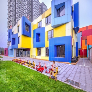 عکس - بهشت رنگ ها ، مهدکودک NO12 ، اثر تیم معماری Atelier Alter ، چین