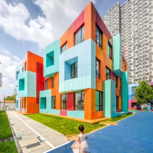 تصویر - بهشت رنگ ها ، مهدکودک NO12 ، اثر تیم معماری Atelier Alter ، چین - معماری