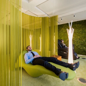 تصویر - ایده ای برای طراحی فضاهای اداری-دفتر کاری با فضای استراحت برای کارکنان - معماری